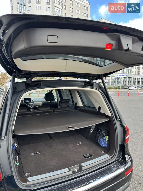 Mercedes-Benz GLS-Class 2017