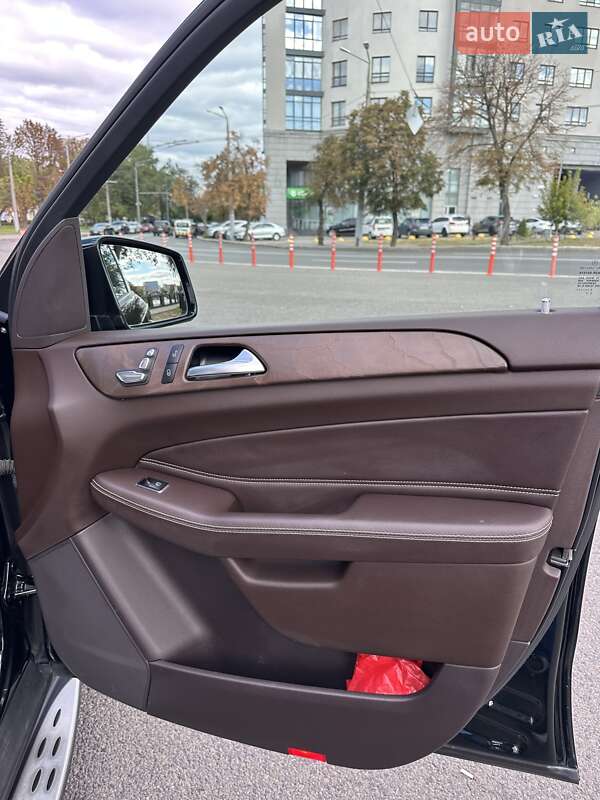 Mercedes-Benz GLS-Class 2017