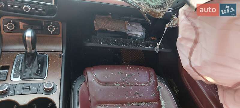 Volkswagen Touareg 2014