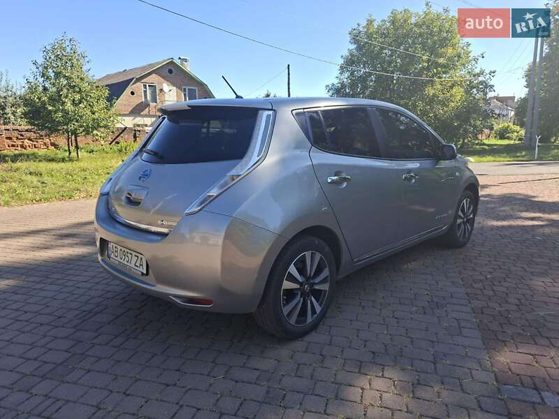 Nissan-9