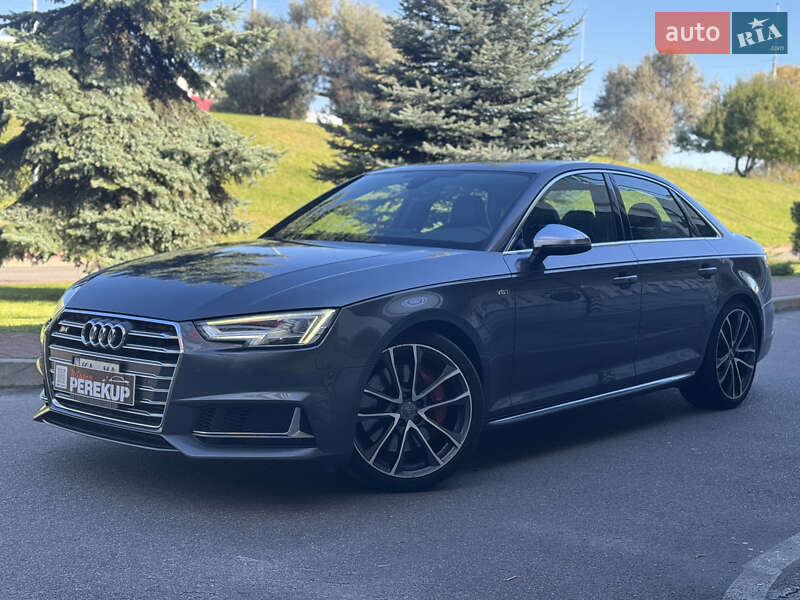 Audi S4 2017