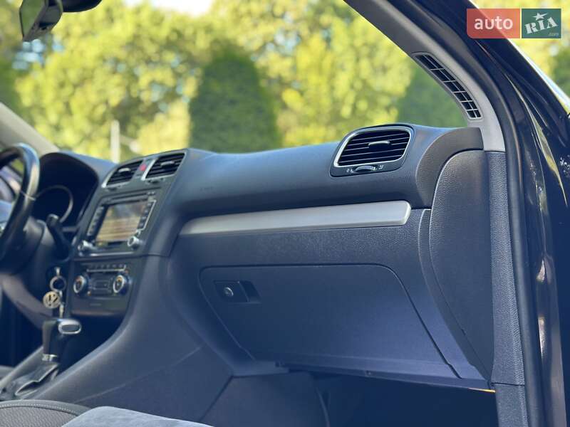 Volkswagen Golf 2010