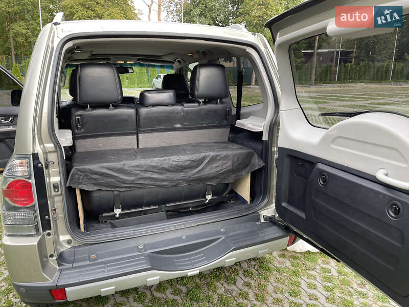 Mitsubishi Pajero 2007