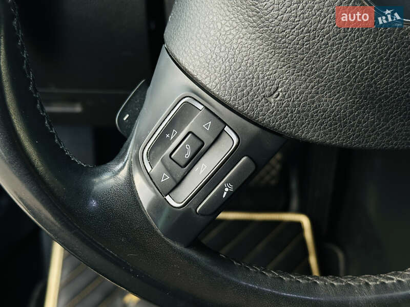 Volkswagen Tiguan 2011