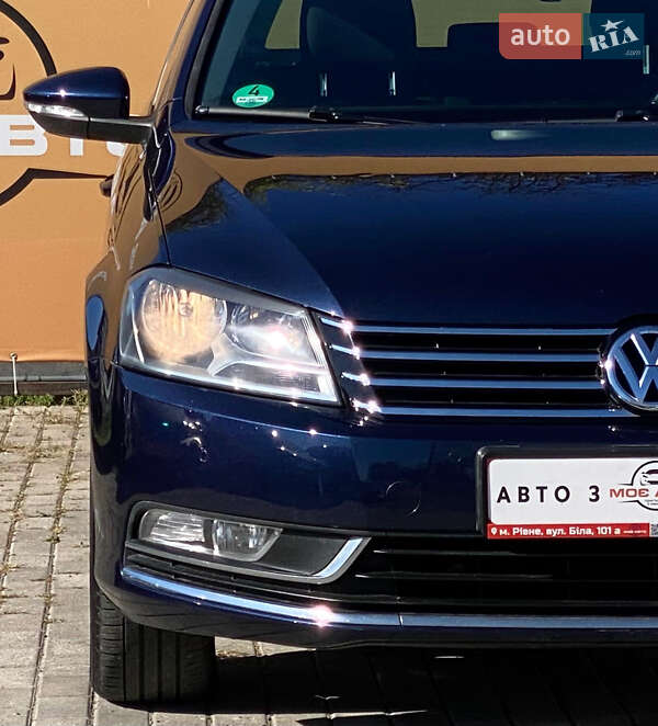 Volkswagen Passat 2011