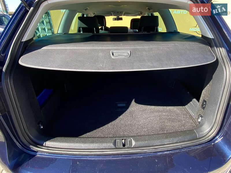 Volkswagen Passat 2011