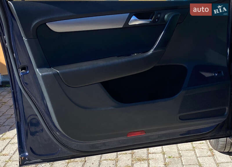 Volkswagen Passat 2011