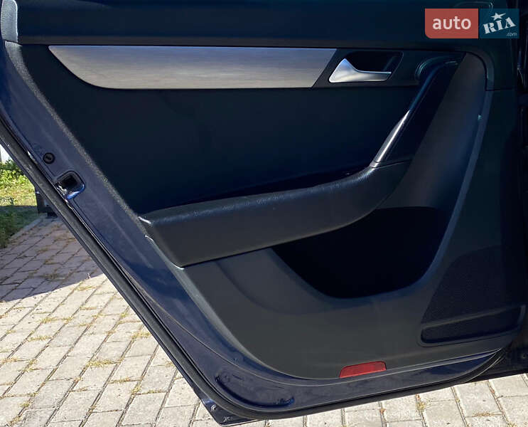 Volkswagen Passat 2011