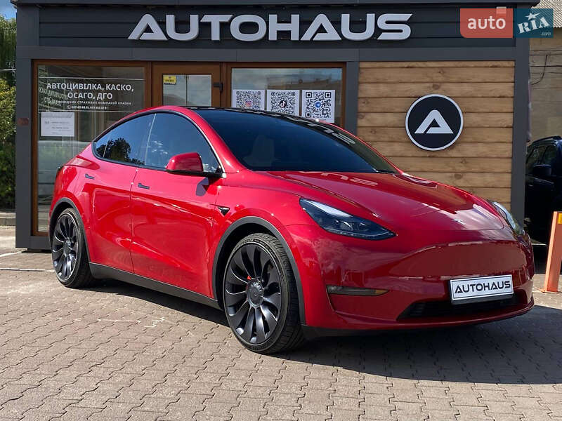 Tesla Model Y 2023