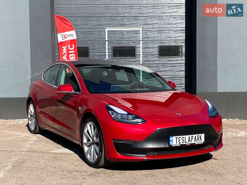 Tesla-4