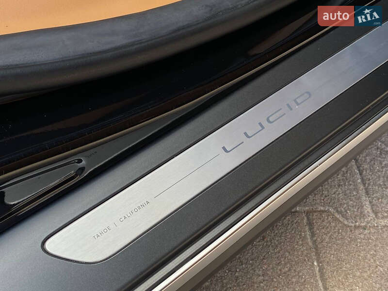Lucid Air 2022