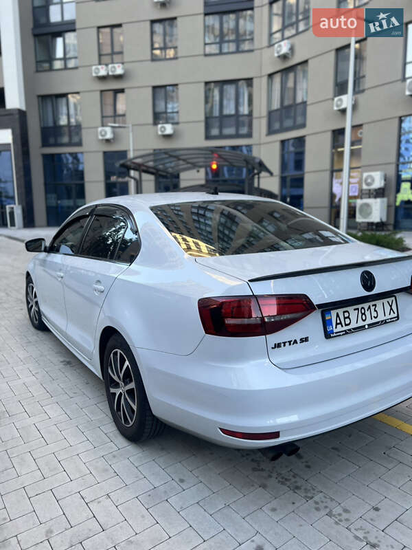 Volkswagen Jetta 2016