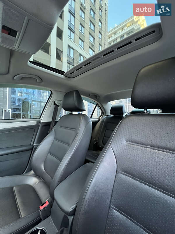 Volkswagen Jetta 2016