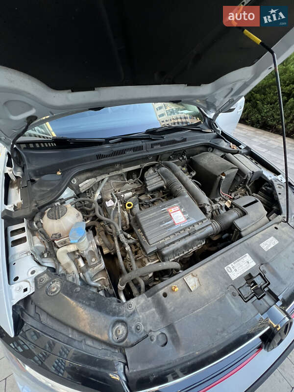 Volkswagen Jetta 2016