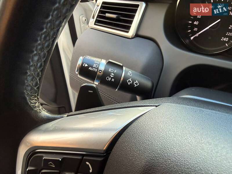 Land Rover Discovery Sport 2019