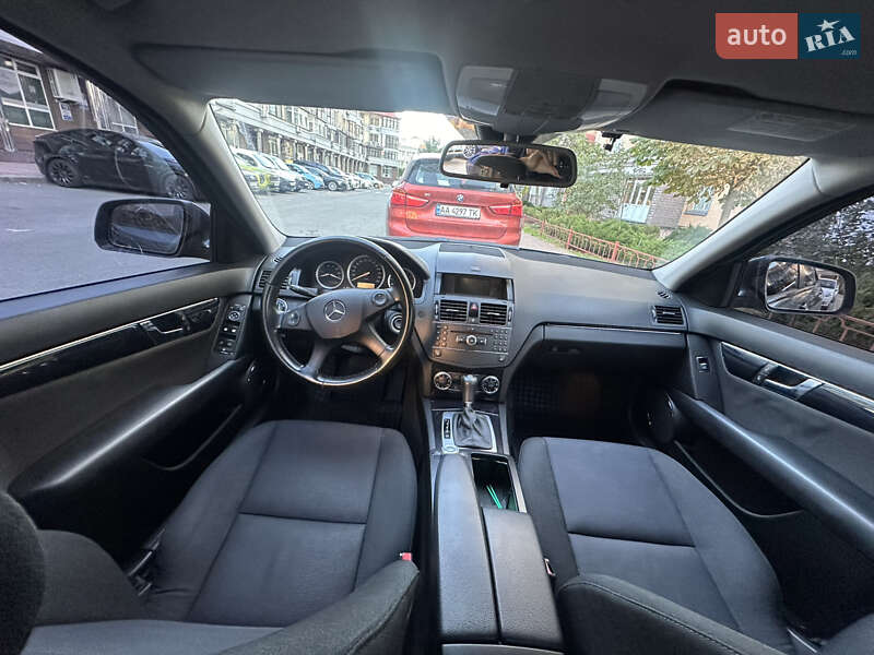 Mercedes-Benz C-Class 2007