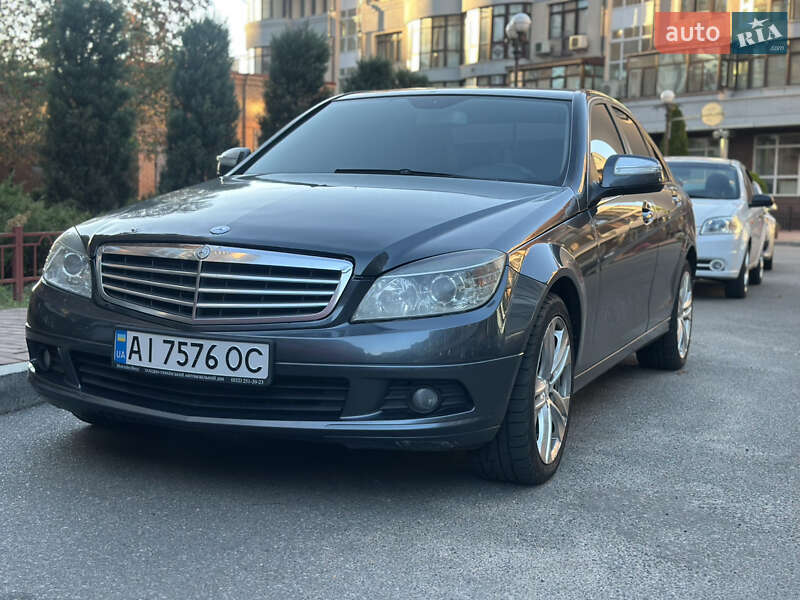 Mercedes-Benz C-Class 2007