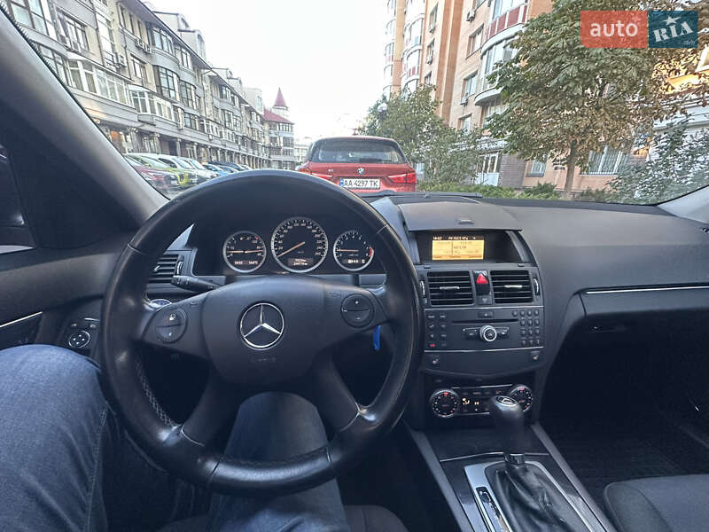 Mercedes-Benz C-Class 2007