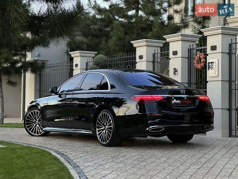 Mercedes-Benz S-Class 2021