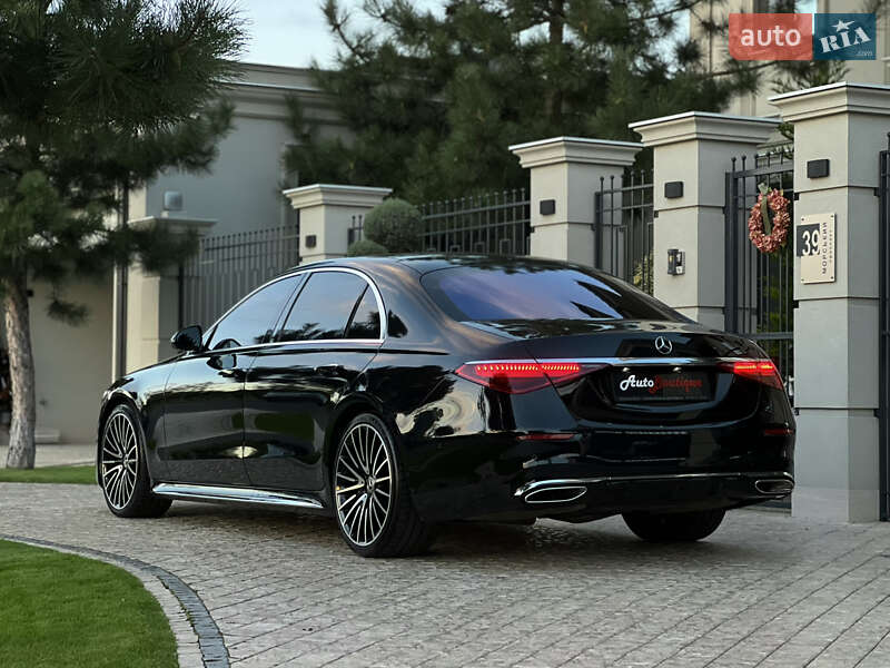 Mercedes-Benz S-Class 2021