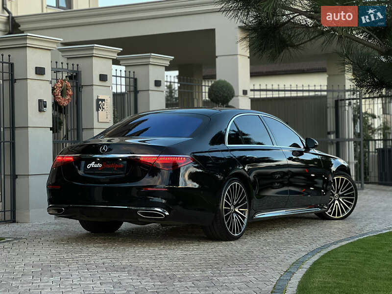 Mercedes-Benz S-Class 2021