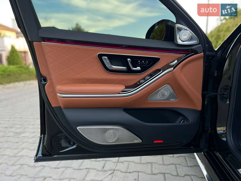 Mercedes-Benz S-Class 2021