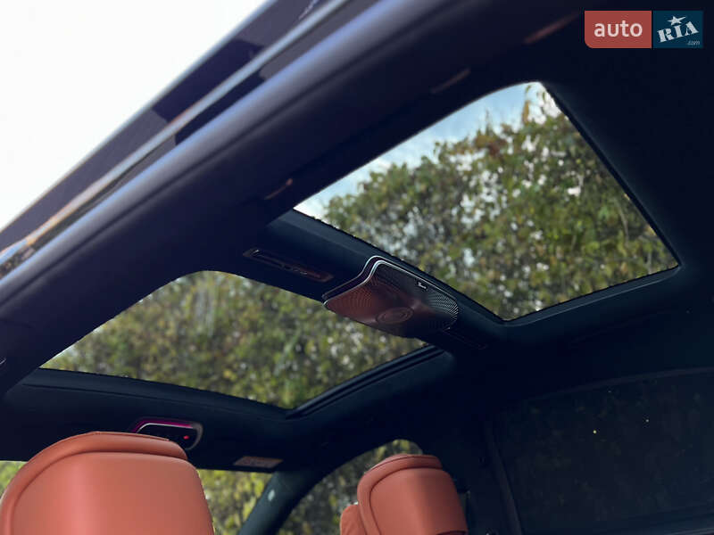 Mercedes-Benz S-Class 2021