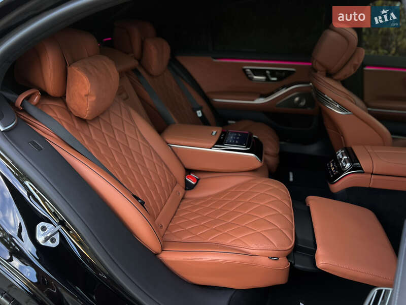 Mercedes-Benz S-Class 2021