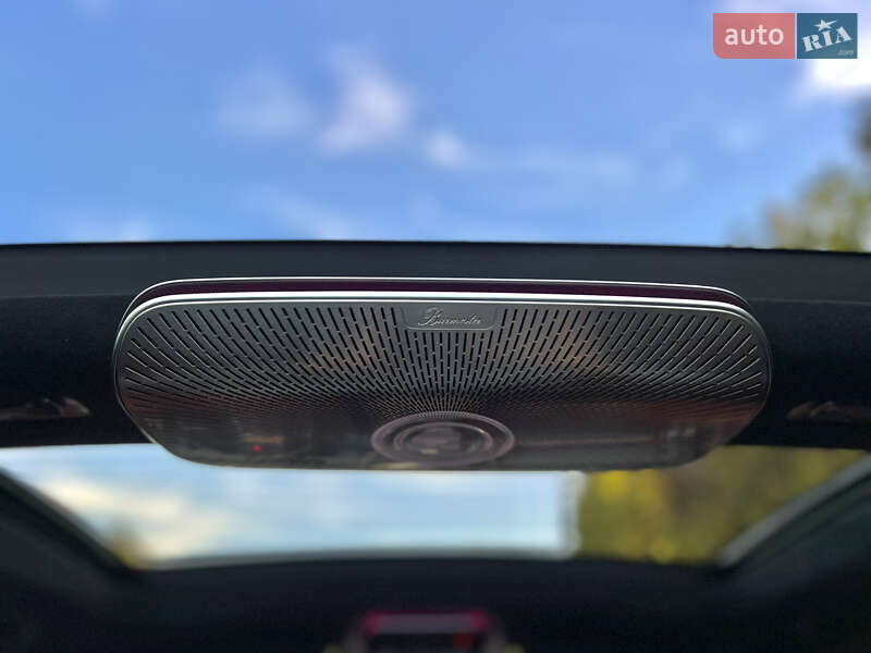 Mercedes-Benz S-Class 2021