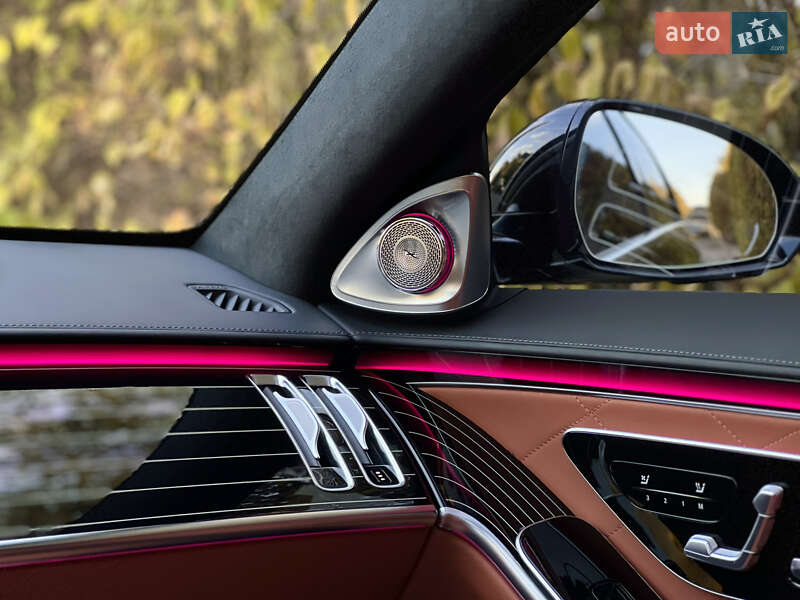 Mercedes-Benz S-Class 2021