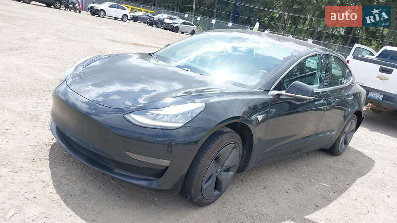 Tesla Model 3 2018