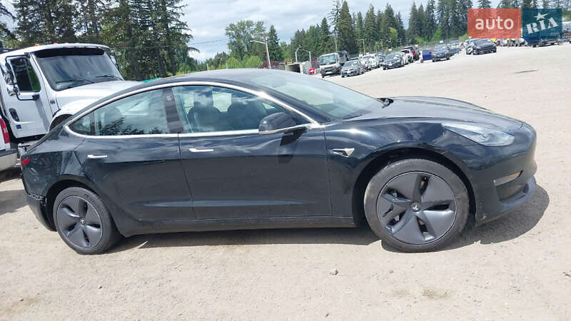 Tesla Model 3 2018