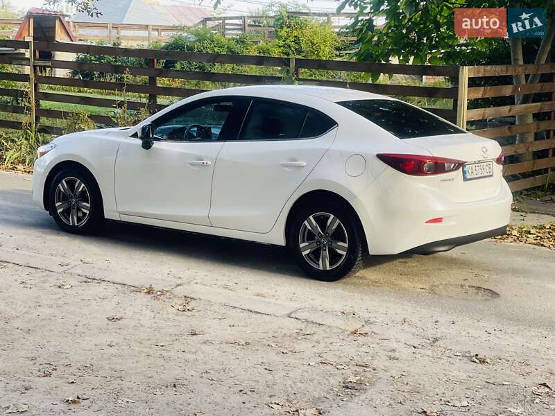 Mazda 3 2017