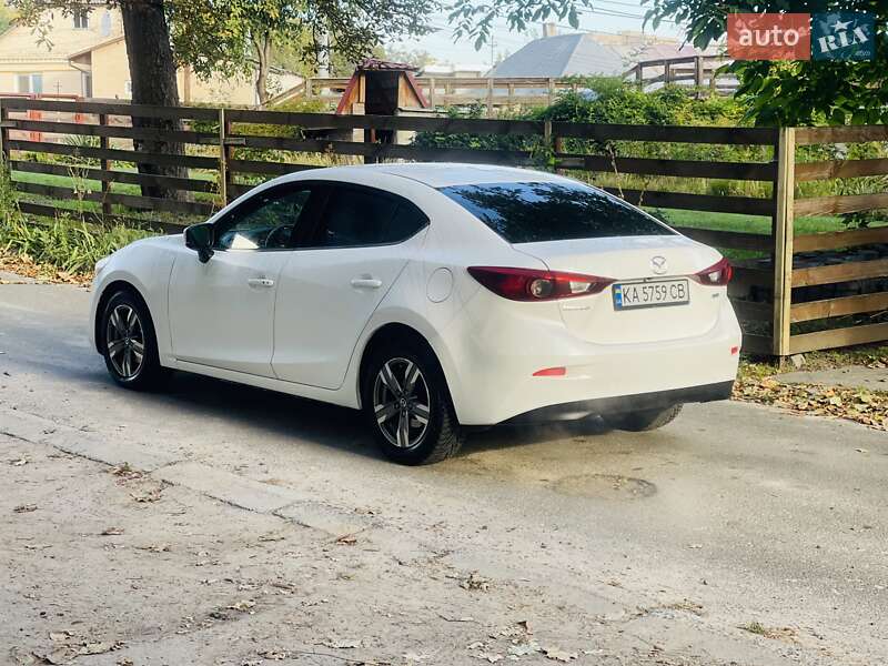 Mazda 3 2017