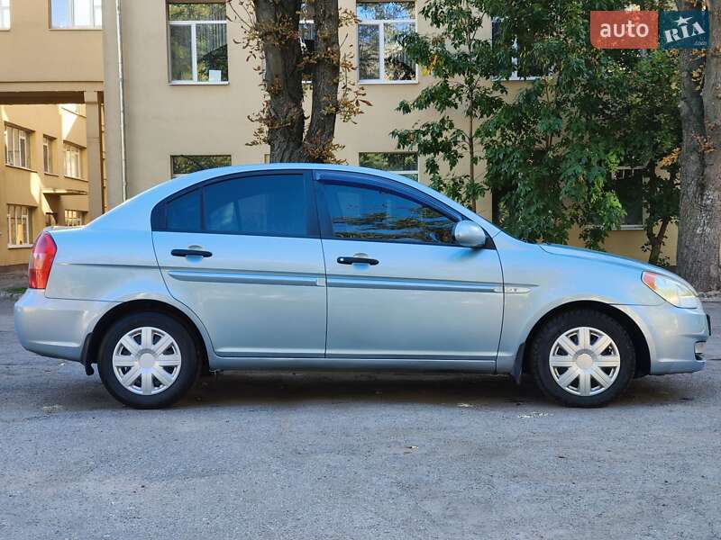 Hyundai Accent 2007