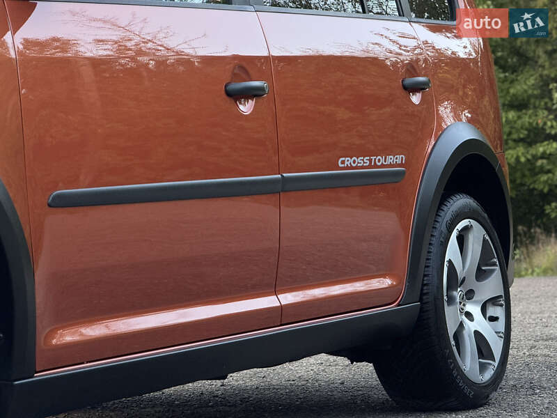 Volkswagen Touran 2009