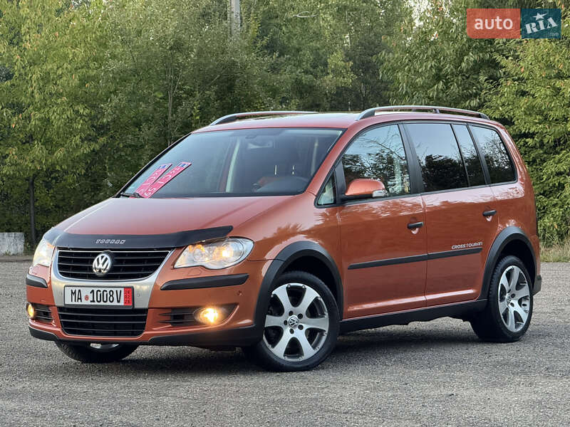 Volkswagen Touran 2009