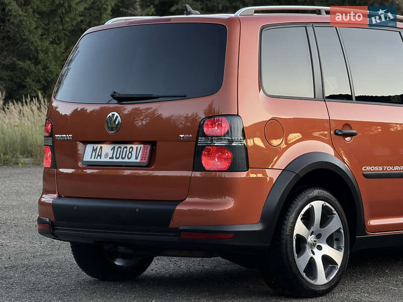 Volkswagen Touran 2009