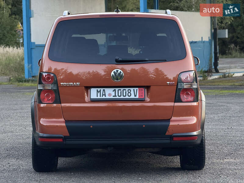 Volkswagen Touran 2009