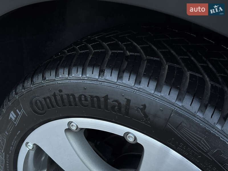 Volkswagen Touran 2009