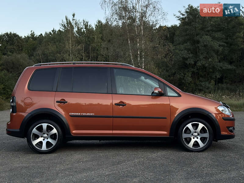 Volkswagen Touran 2009