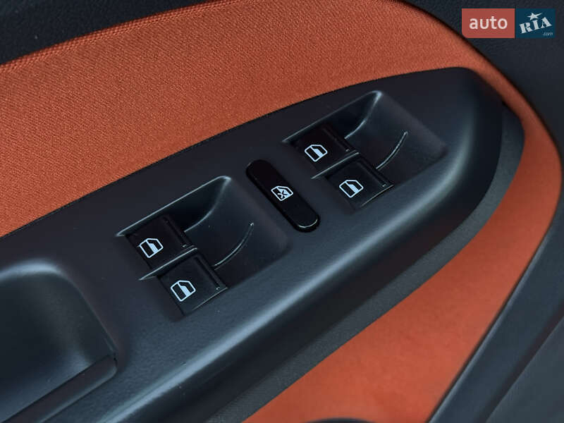 Volkswagen Touran 2009