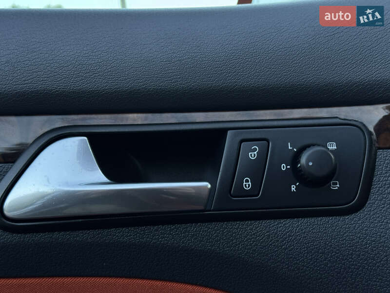 Volkswagen Touran 2009