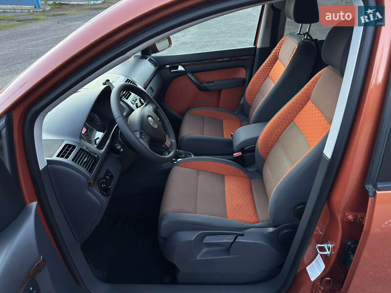 Volkswagen Touran 2009