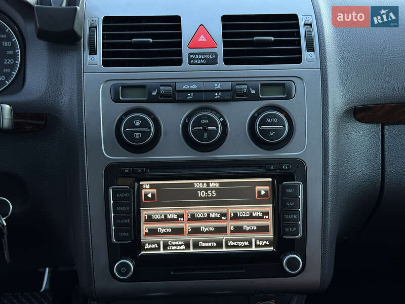 Volkswagen Touran 2009