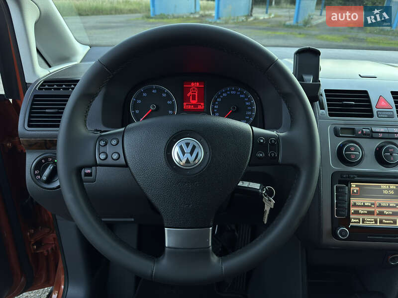 Volkswagen Touran 2009