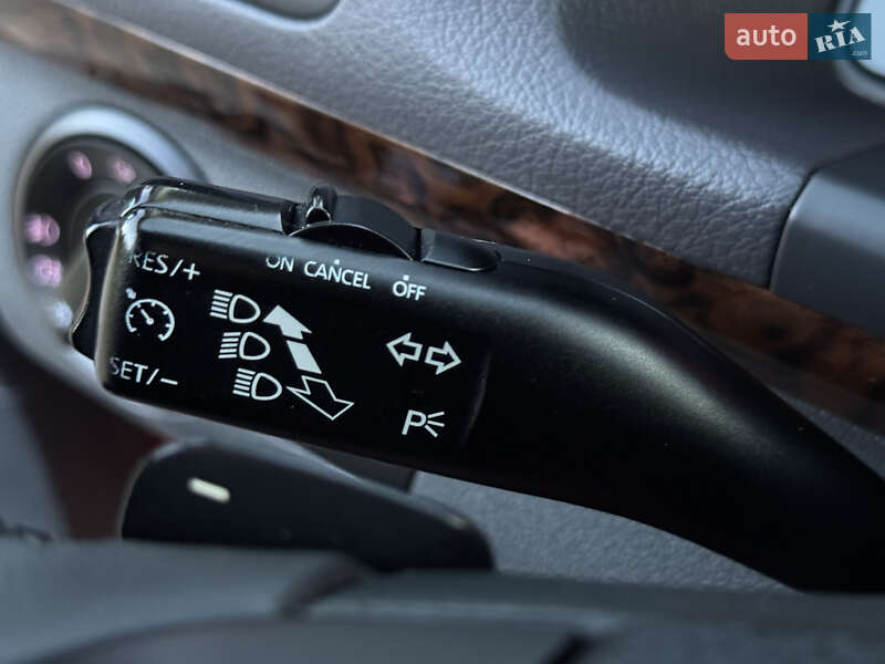 Volkswagen Touran 2009