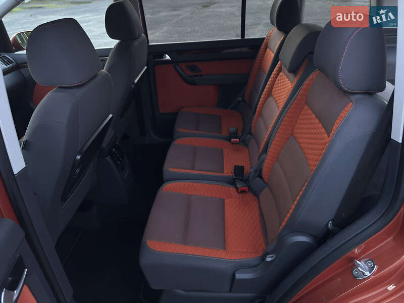 Volkswagen Touran 2009