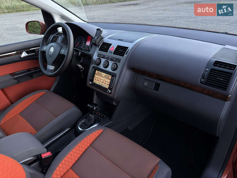 Volkswagen Touran 2009