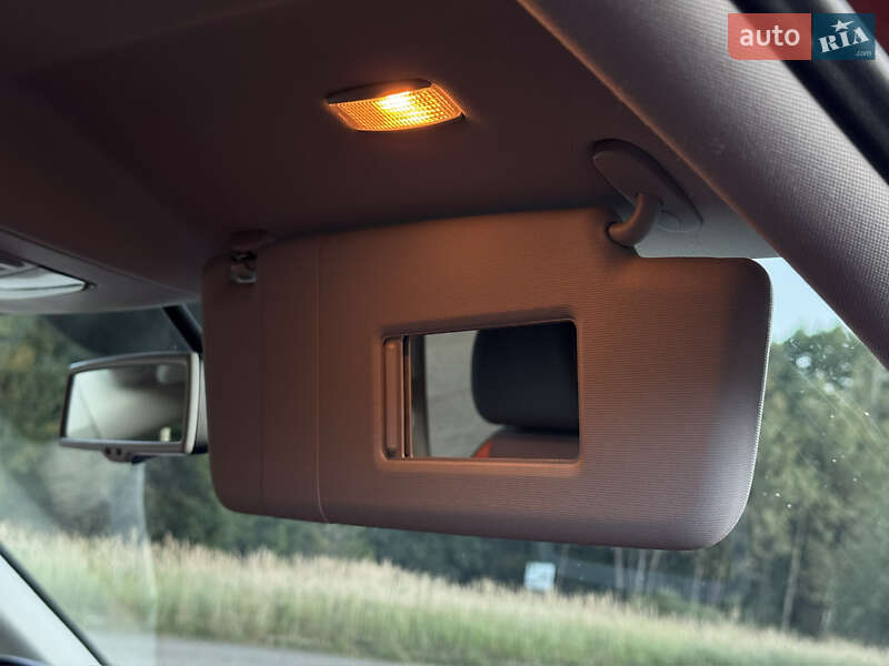 Volkswagen Touran 2009